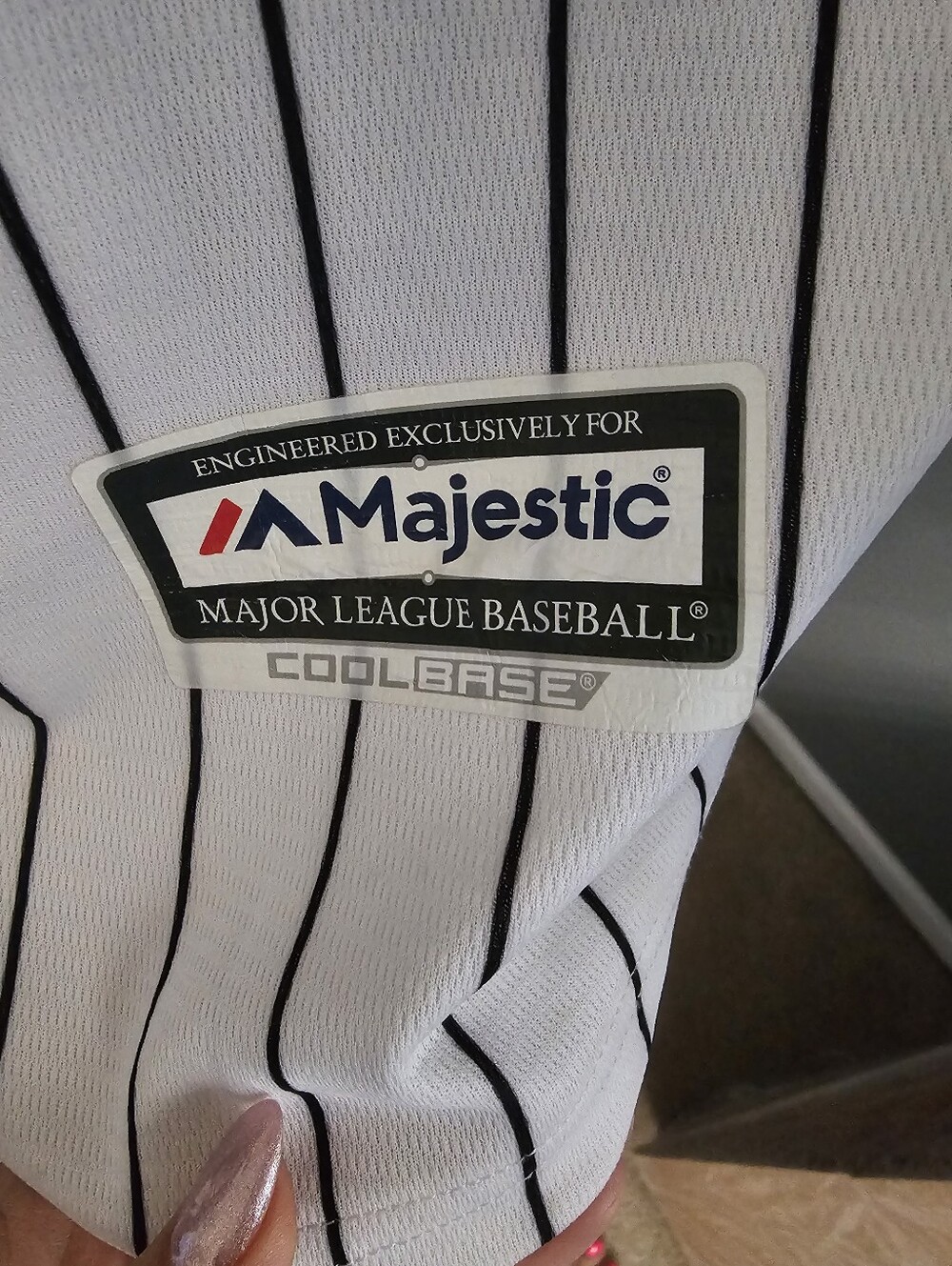Majestic White Sox White & Black Pinstripe Baseball Jersey - Picture 5 of 6